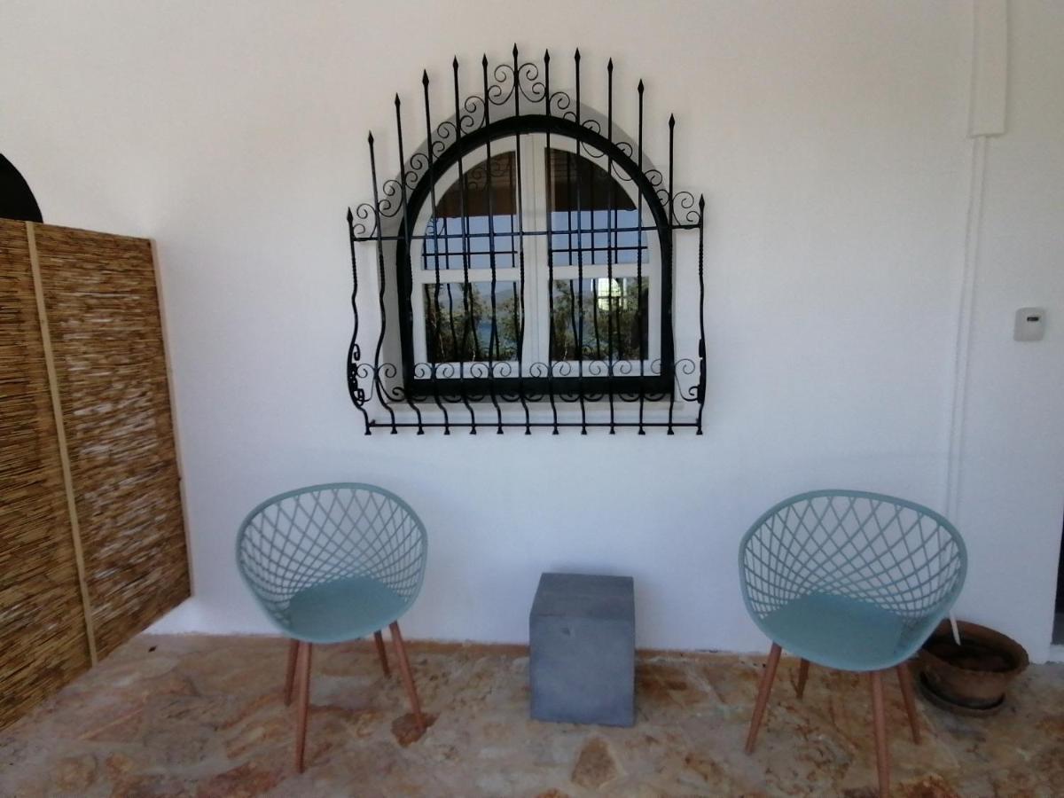 Villa Nena - Studio Suites Калами Екстериор снимка